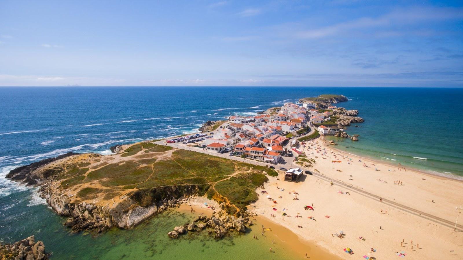 Sandee Baleal Beach