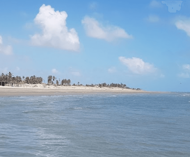 Sandee Praia De Tremembe