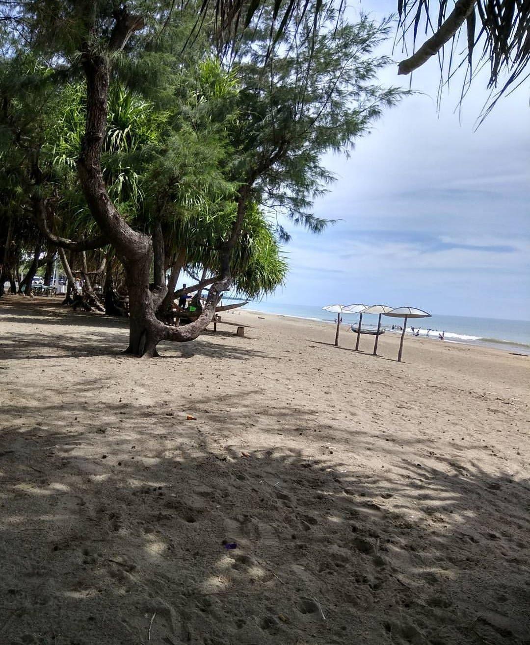 Sandee Pantai Lo'Odik