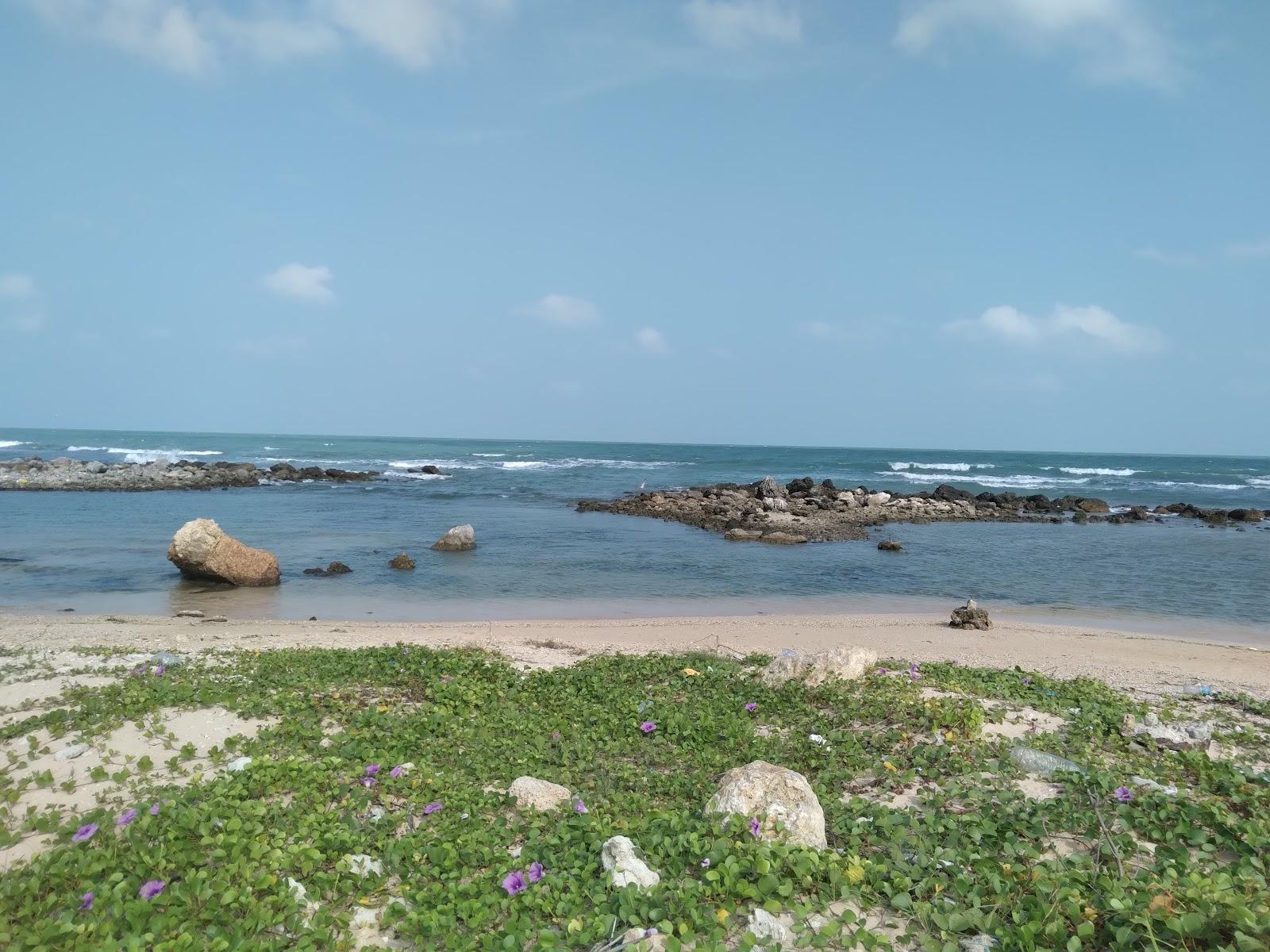 Sandee Keerimalai Beach Photo