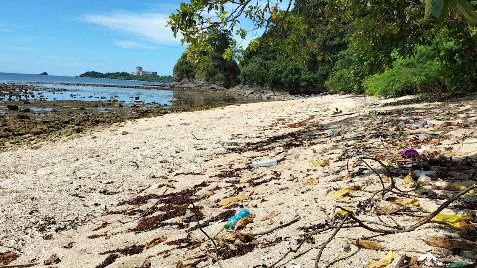 Sandee Gantuan ,Morong, Bataan Photo