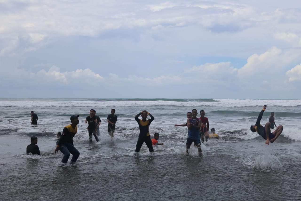 Sandee Pantai Widarapayung