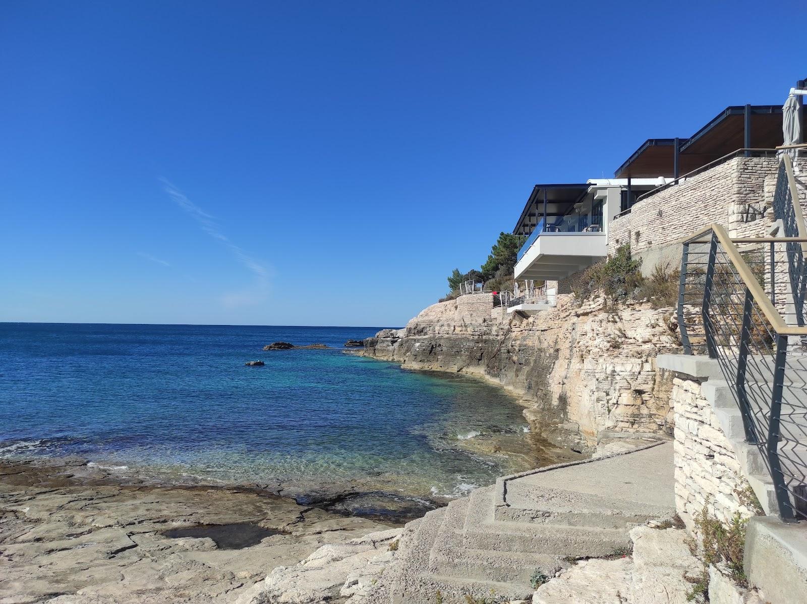 Sandee Lighthouse Beach