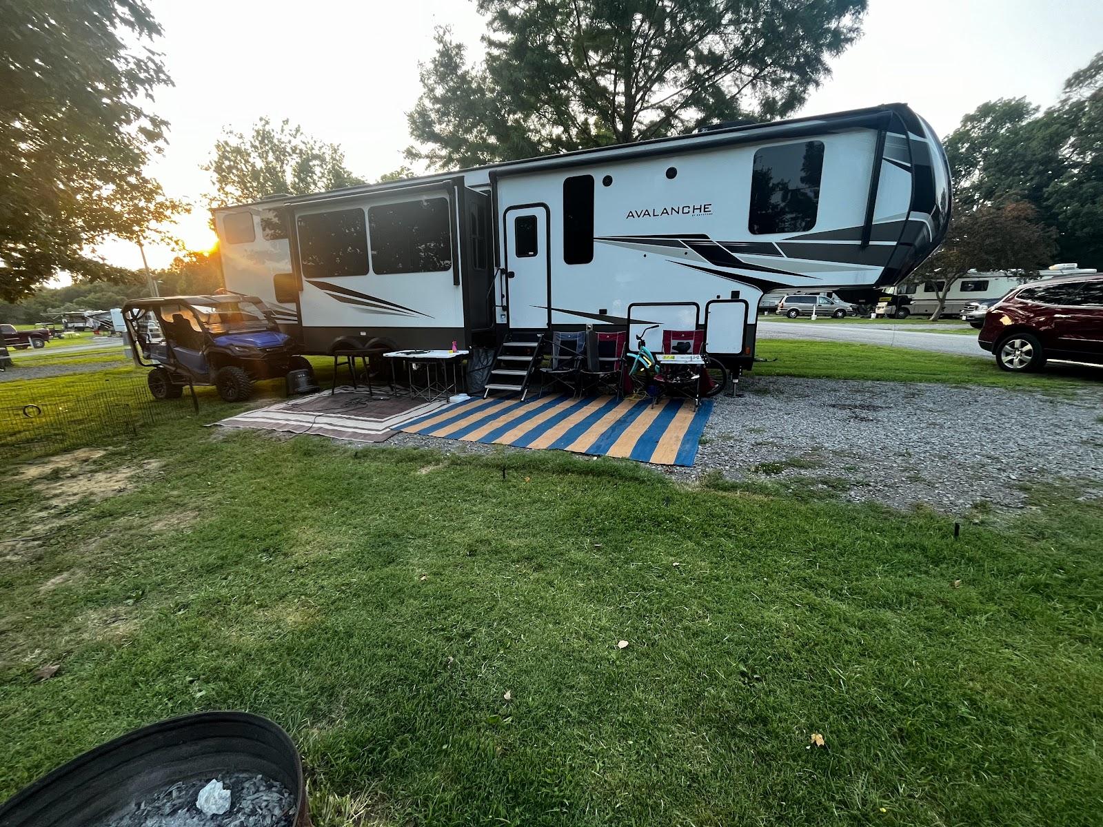 Sandee Lake Arrowhead Campground
