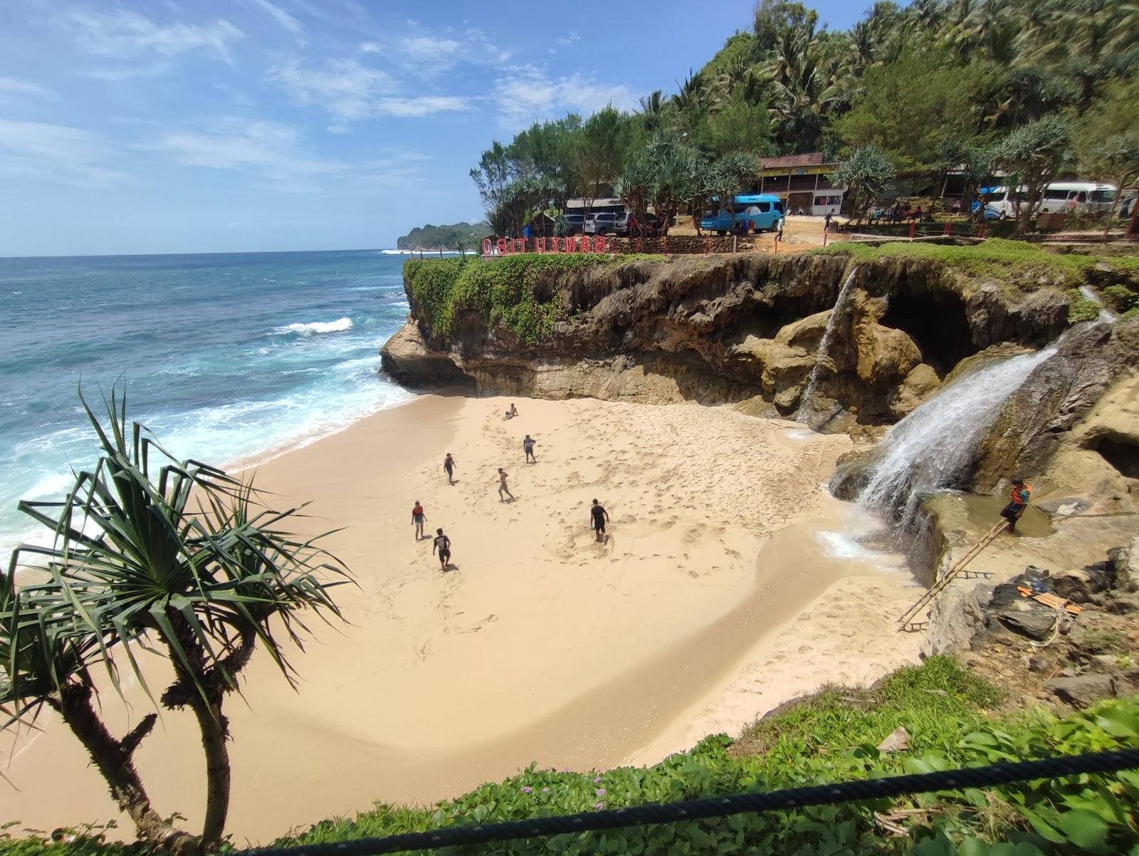 Sandee Banyu Tibo Beach Photo