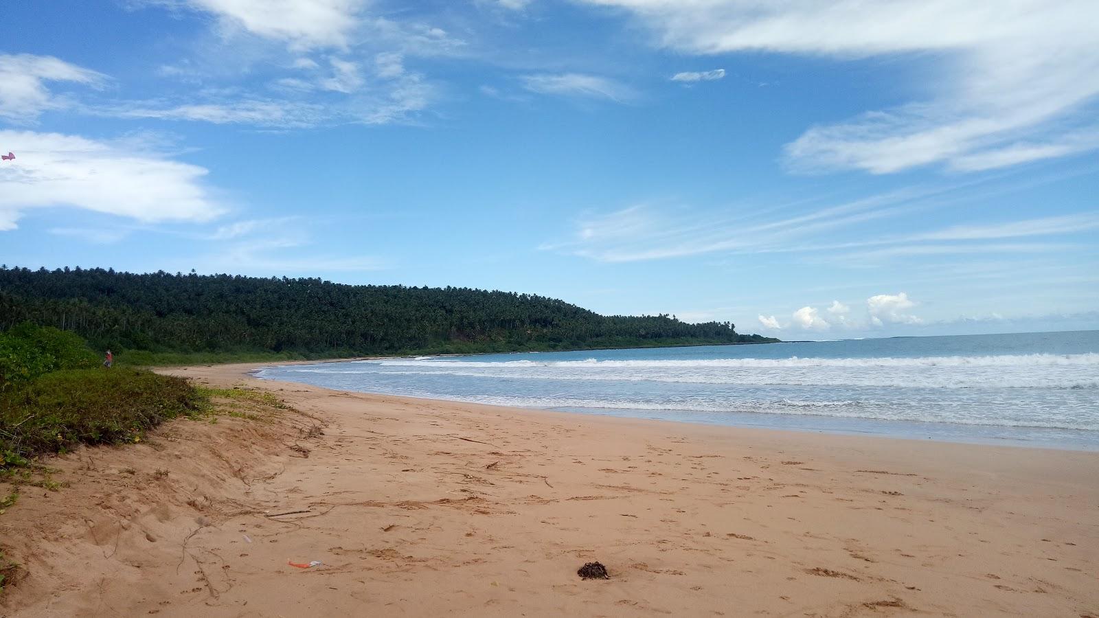 Sandee Pantai Merah, Afulu