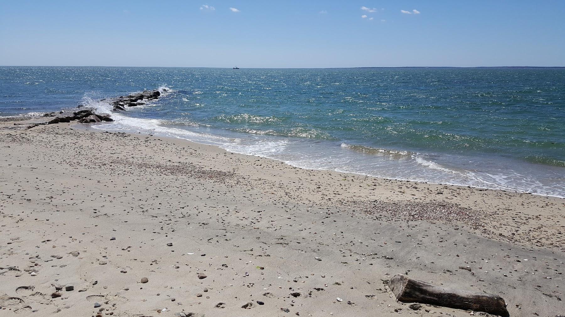 Sandee Menauhant Beach Photo