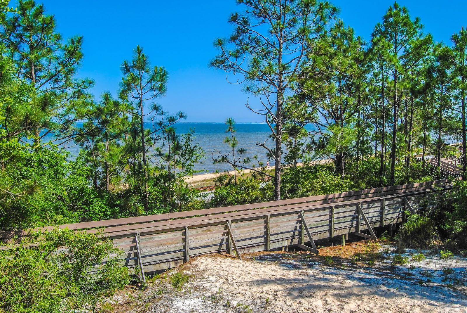 Sandee - Bay Bluffs Park