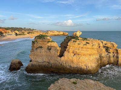 Sandee - Praia Dos Piratas