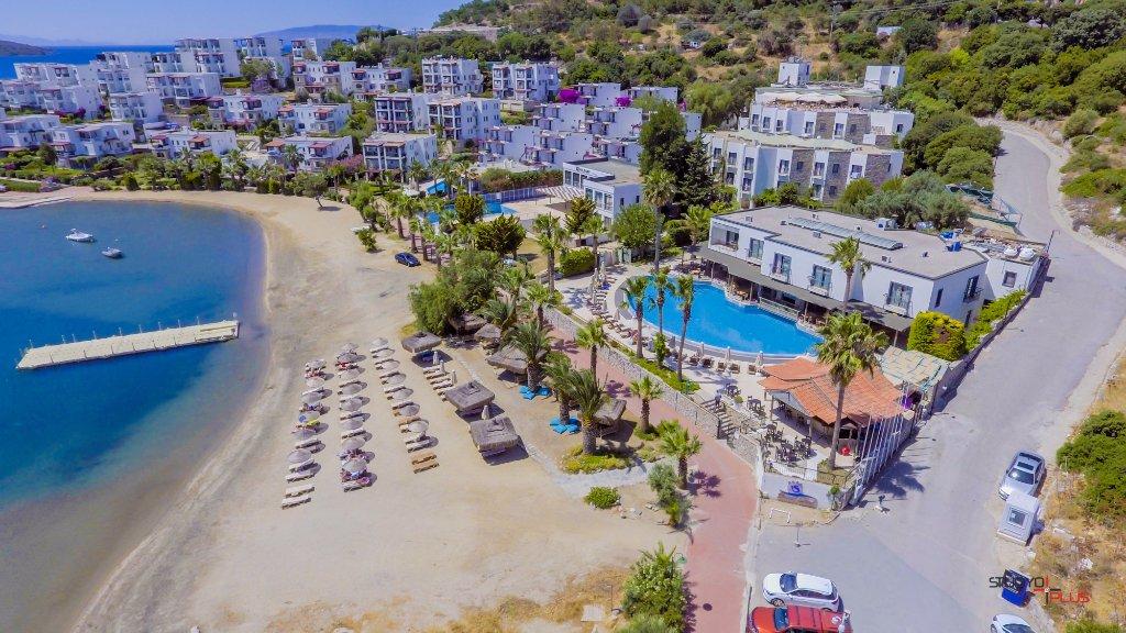 Sandee 3s Beach Club