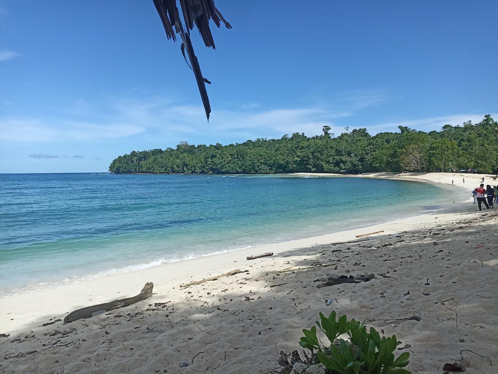 Sandee Pantai Wari, Biak Utara - Papua Beach