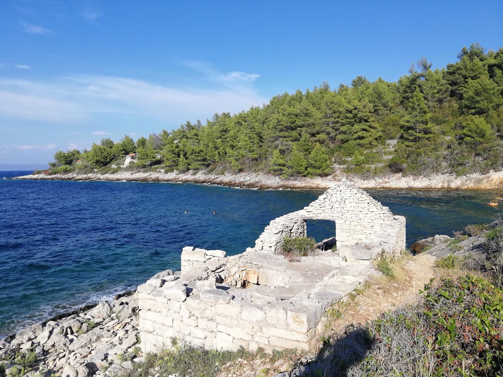 Sandee Beach Garbin