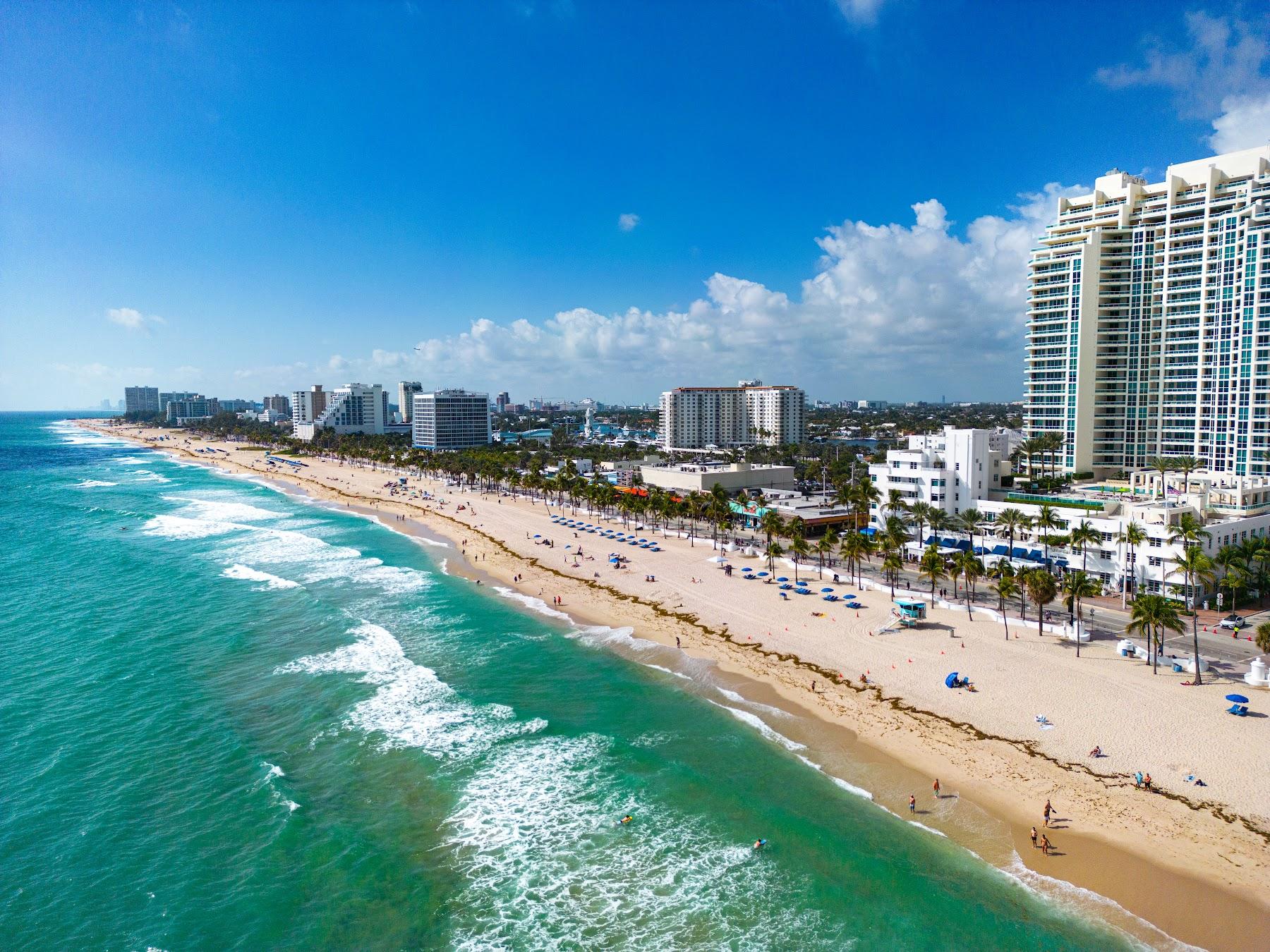 Sandee Las Olas Beach Photo