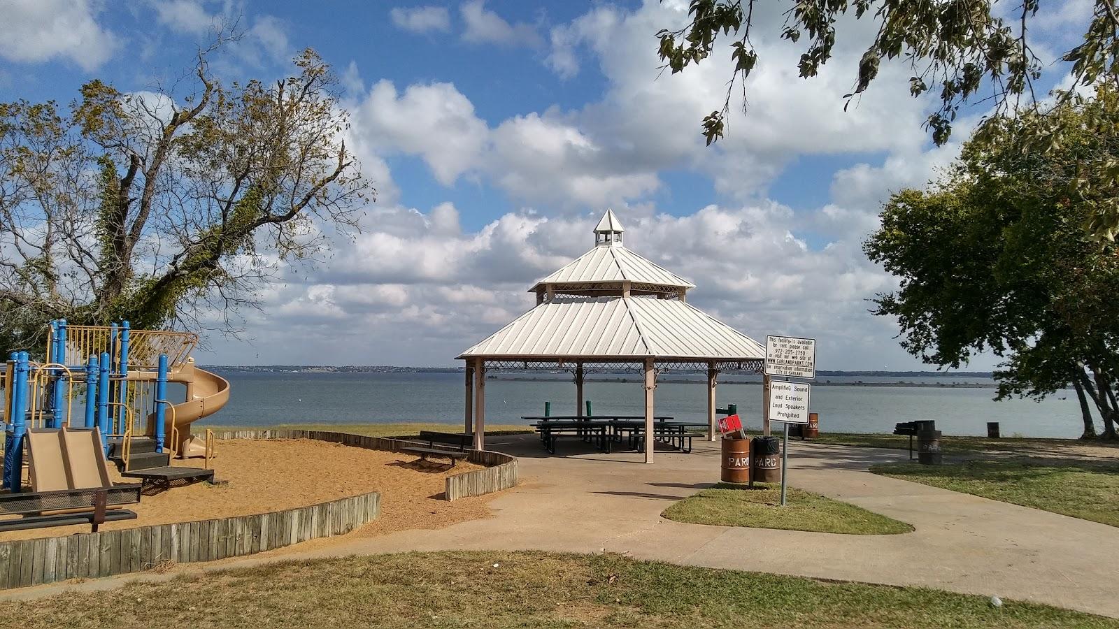 Sandee Windsurf Bay Park
