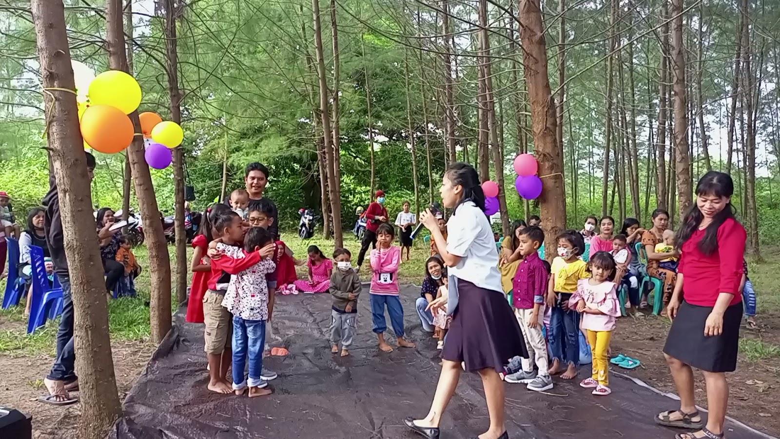 Sandee Pantai Cemara Kembar