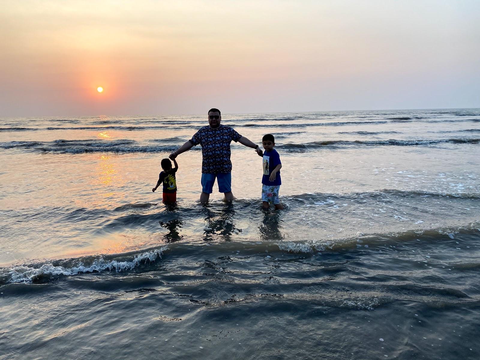 Sandee Pantai Njamong
