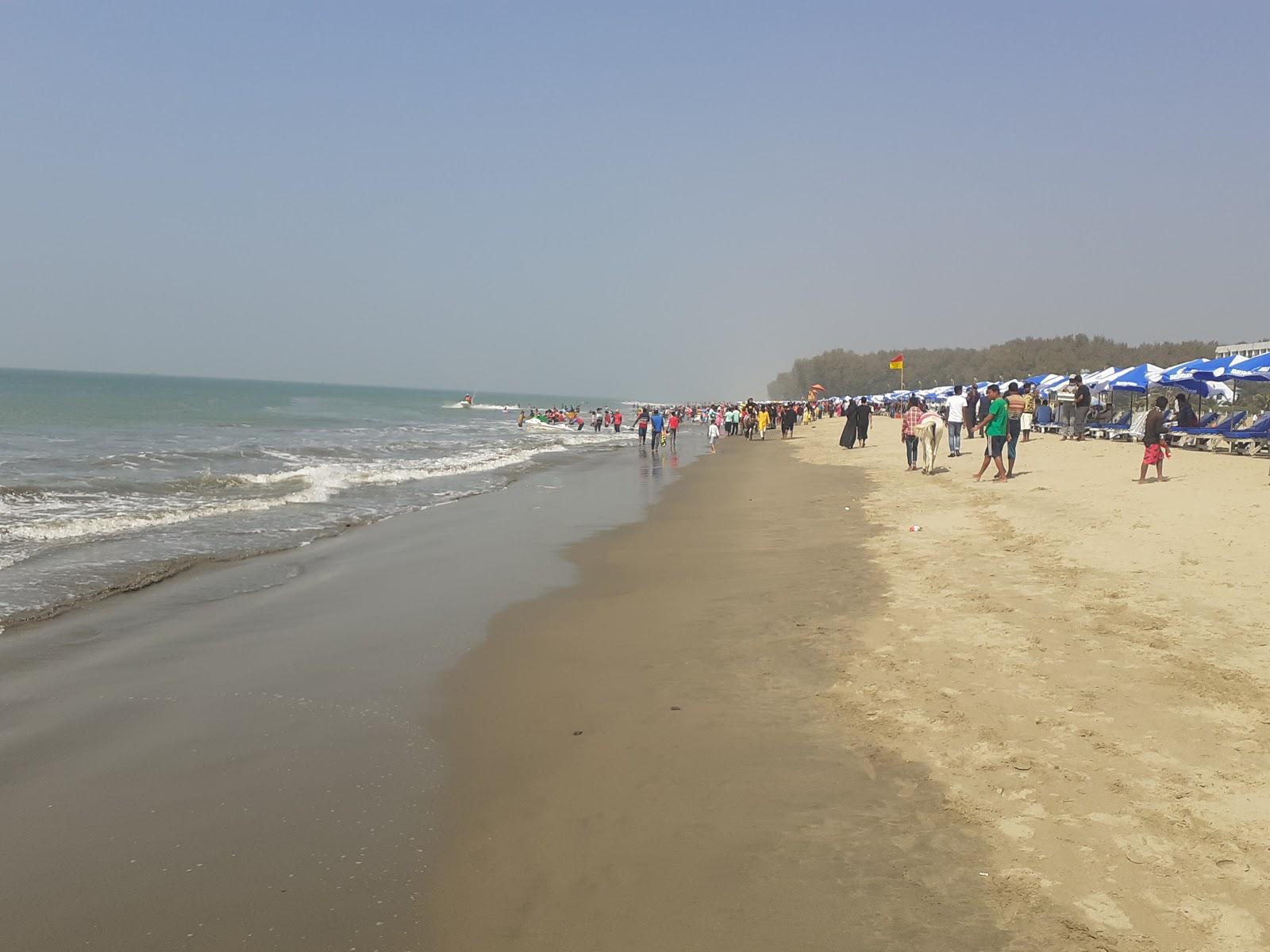 Sandee Laboni Beach