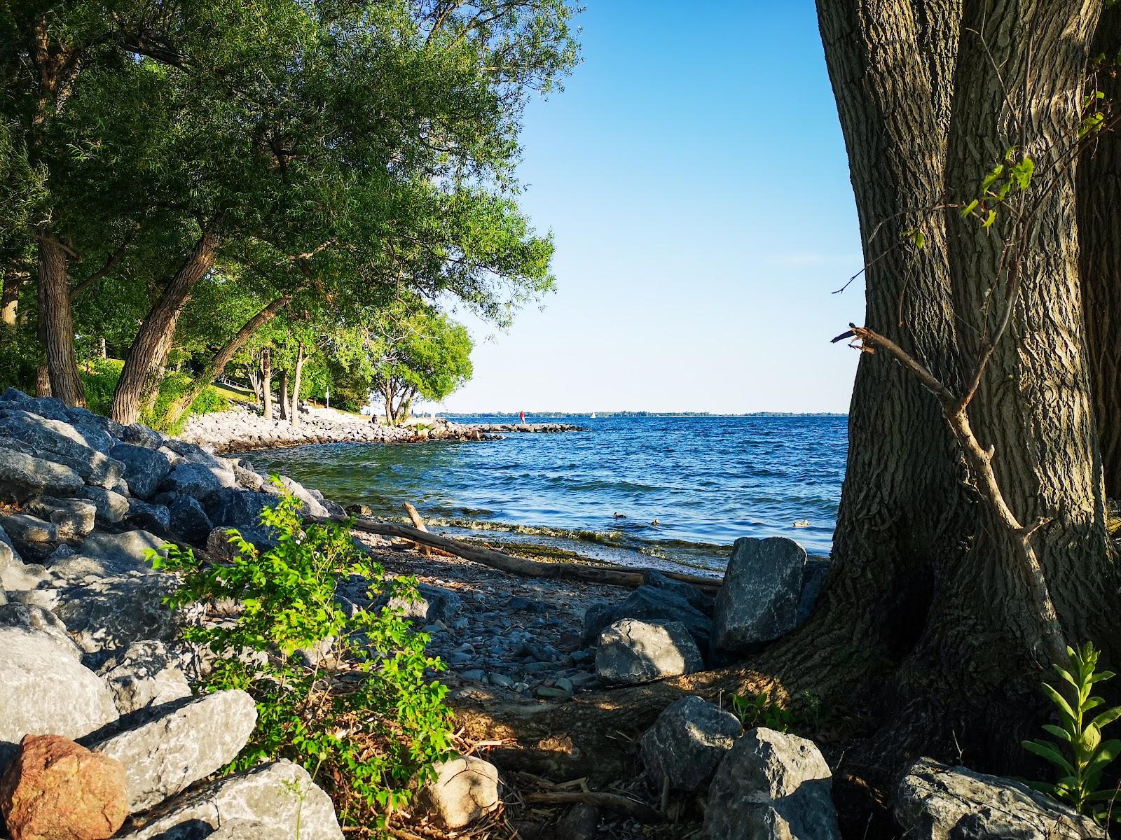 Sandee Lake Ontario Park