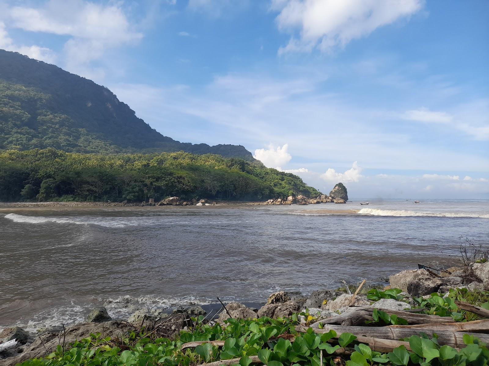 Sandee Pantai Kalimpat