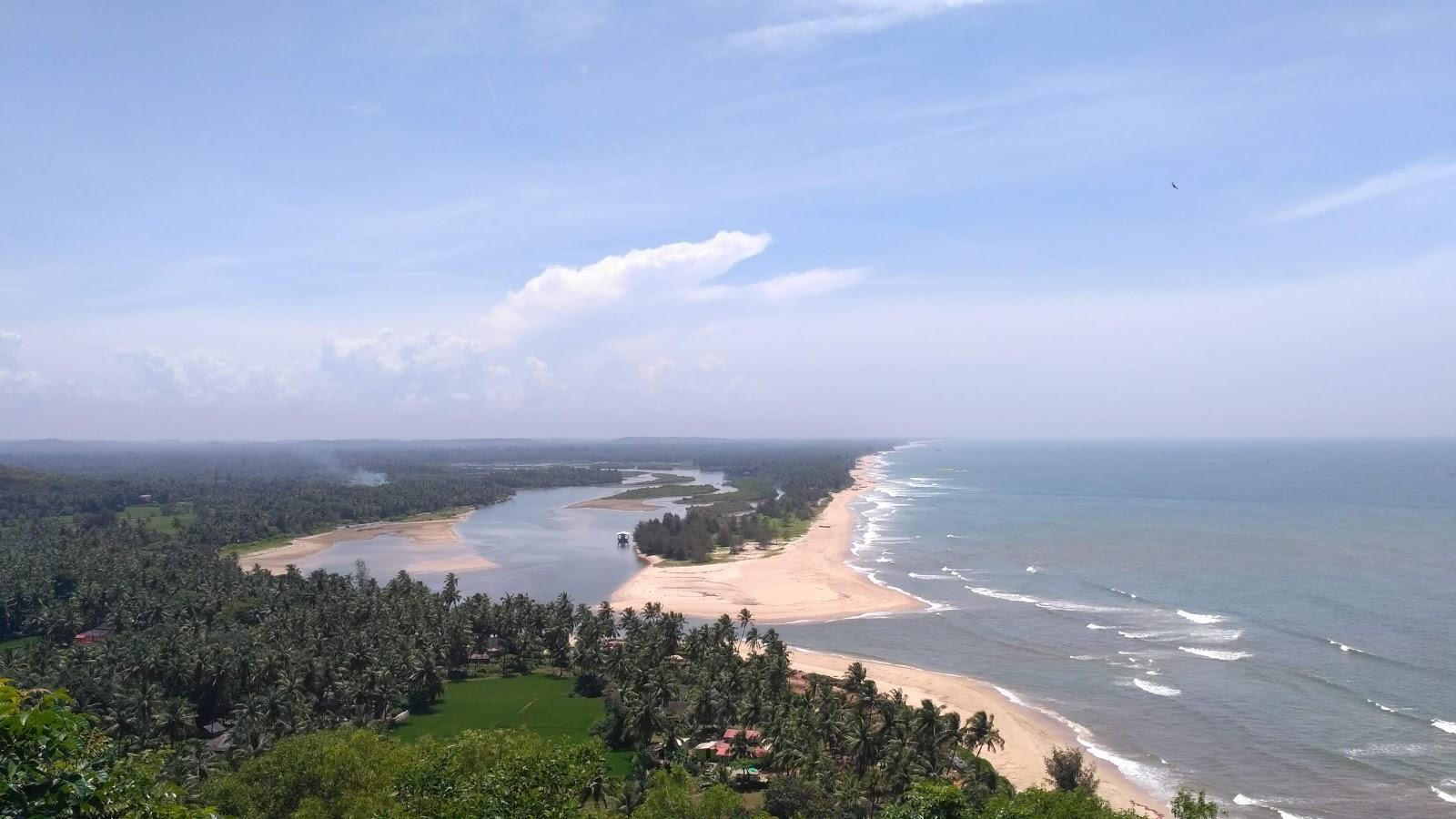 Sandee Alivekodi Beach