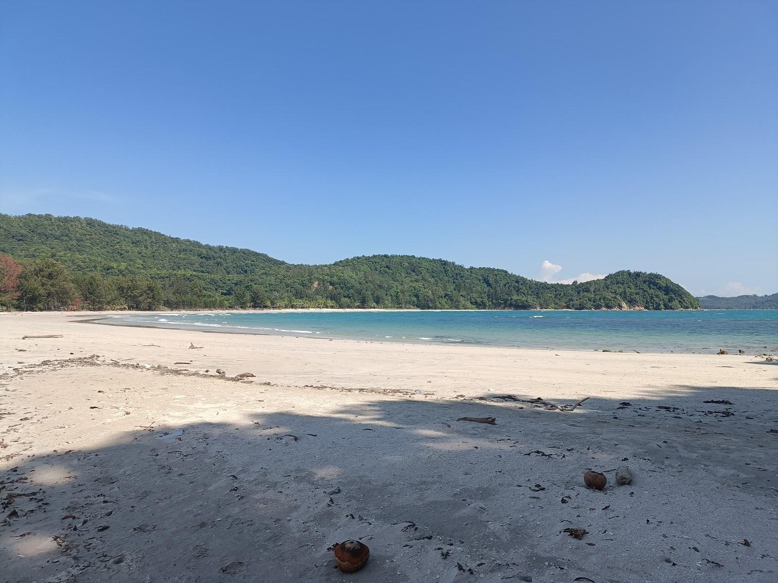 Sandee - Kalumpang Island Beach