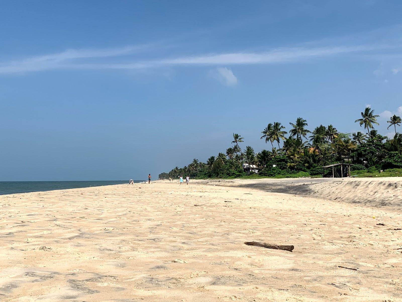 Sandee Nadodi Beach