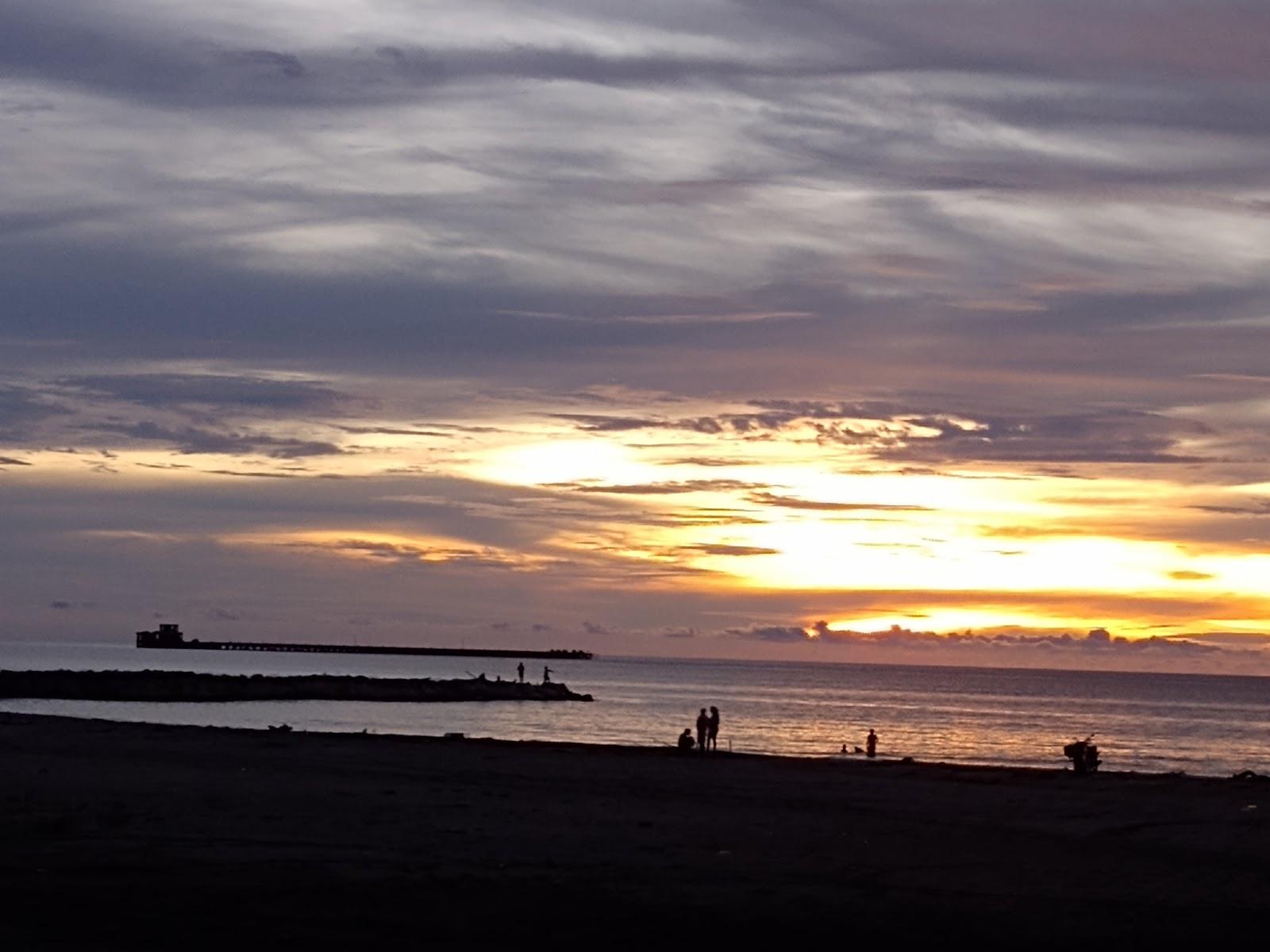 Sandee Malecon Beach