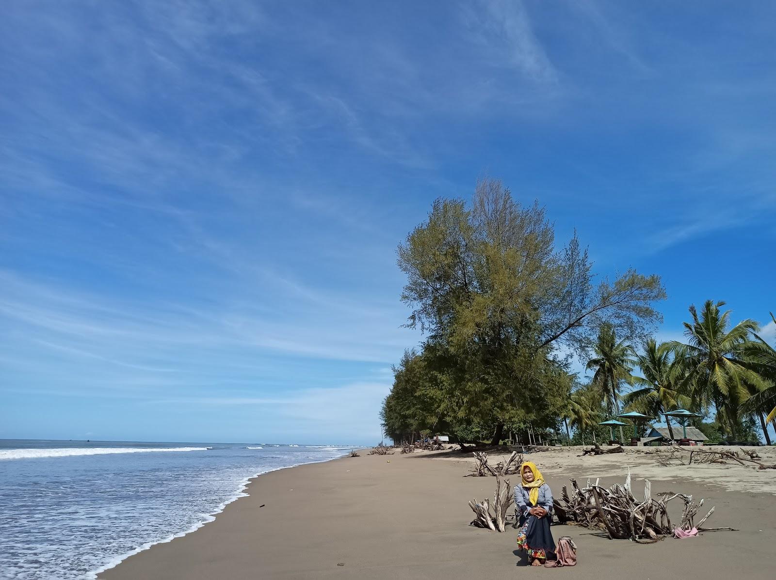 Sandee Jambak Beach