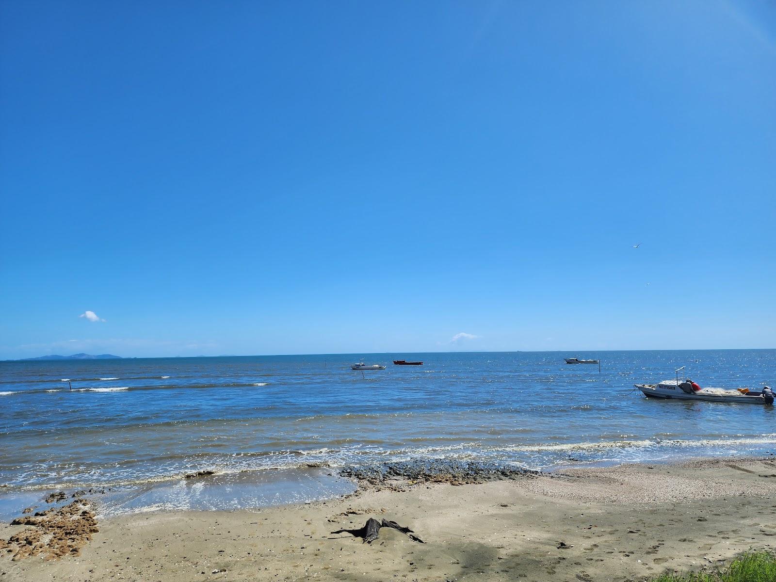 Sandee Waireba Beach