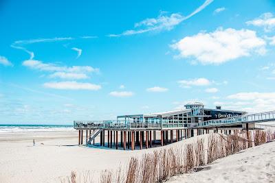 Sandee - T Strandhuys - Buren Ameland