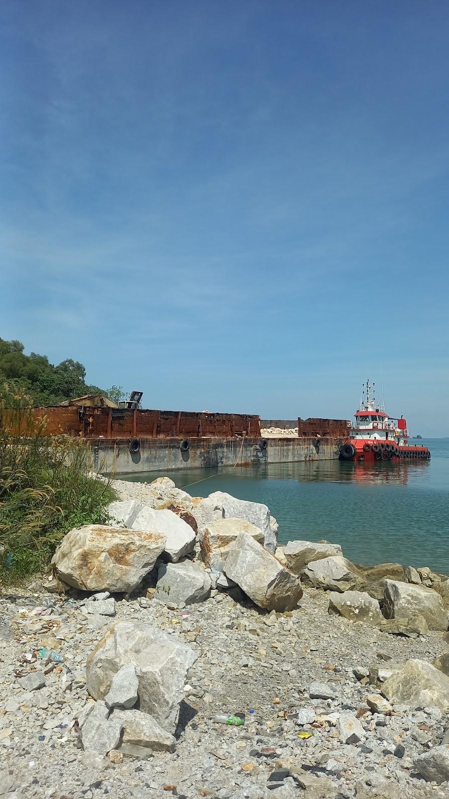 Sandee Desa Sg Baru Barge, Pantai Remis Photo