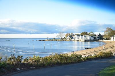 Sandee - Hotchkiss Grove Beach