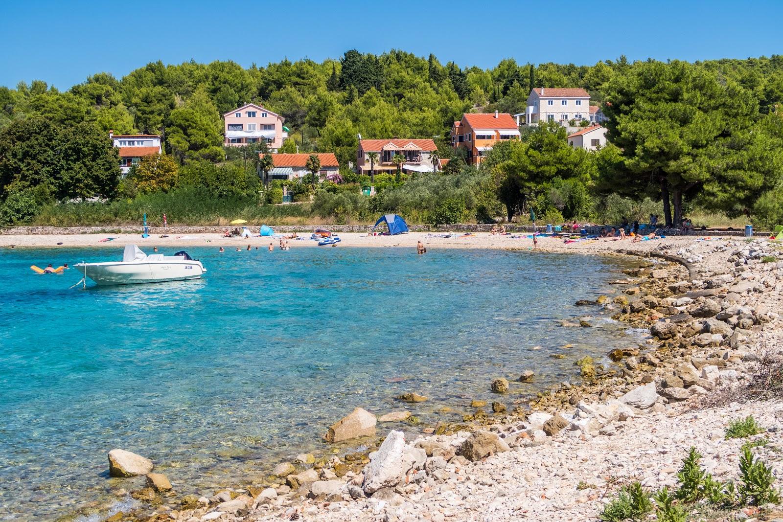 Sandee Trstevica Beach