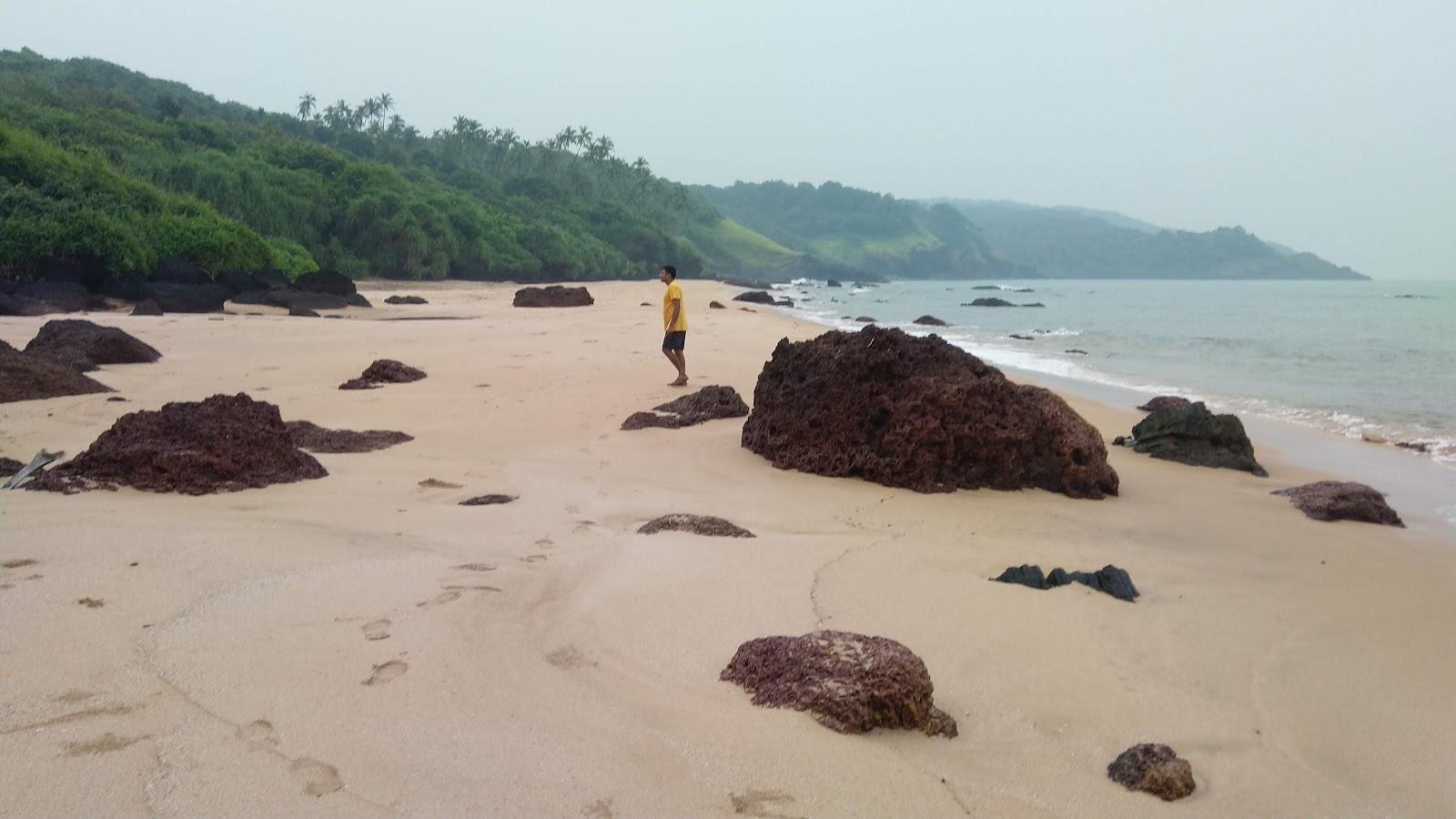 Sandee Xandrem Beach