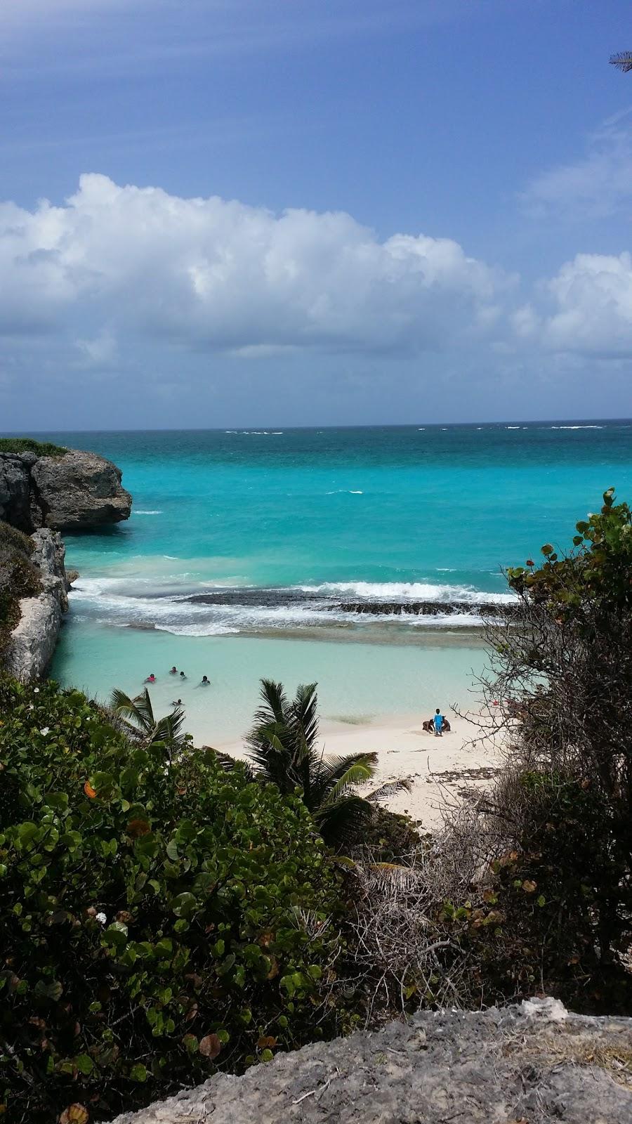 Sandee Cave Bay