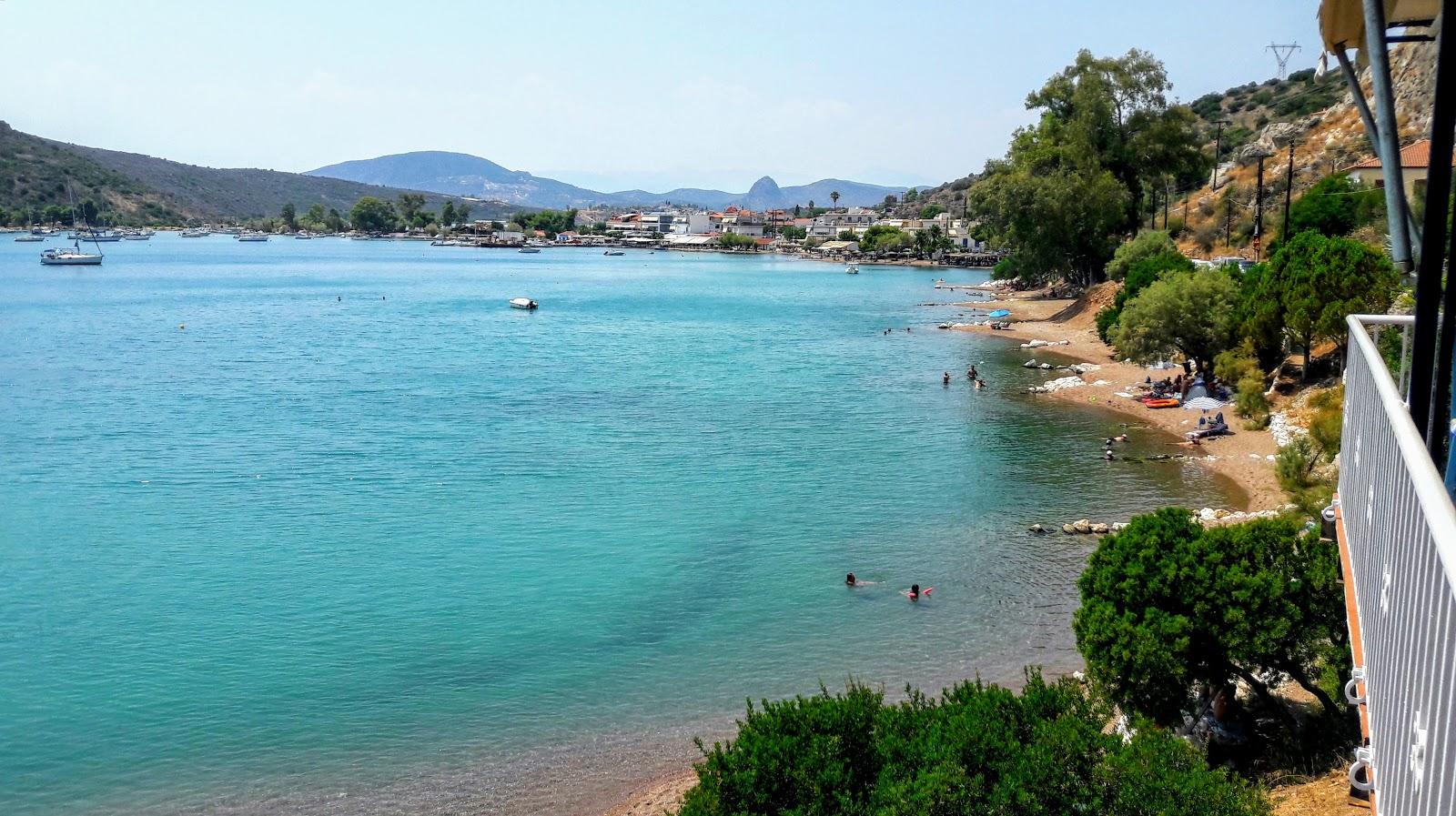 Sandee Vivari Bay