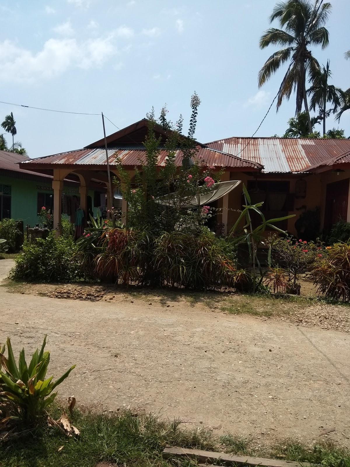 Sandee Rantung Beach