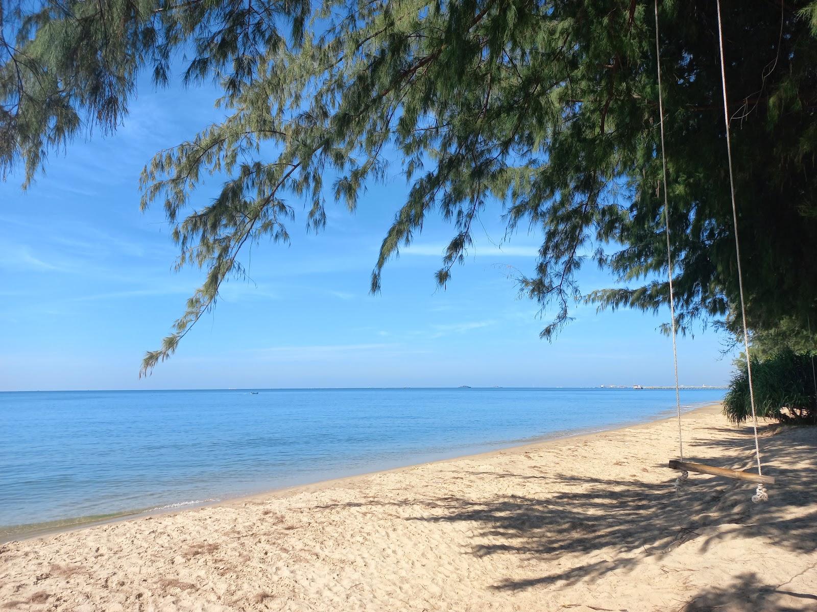 Sandee Mae Ramphueng Beach Photo