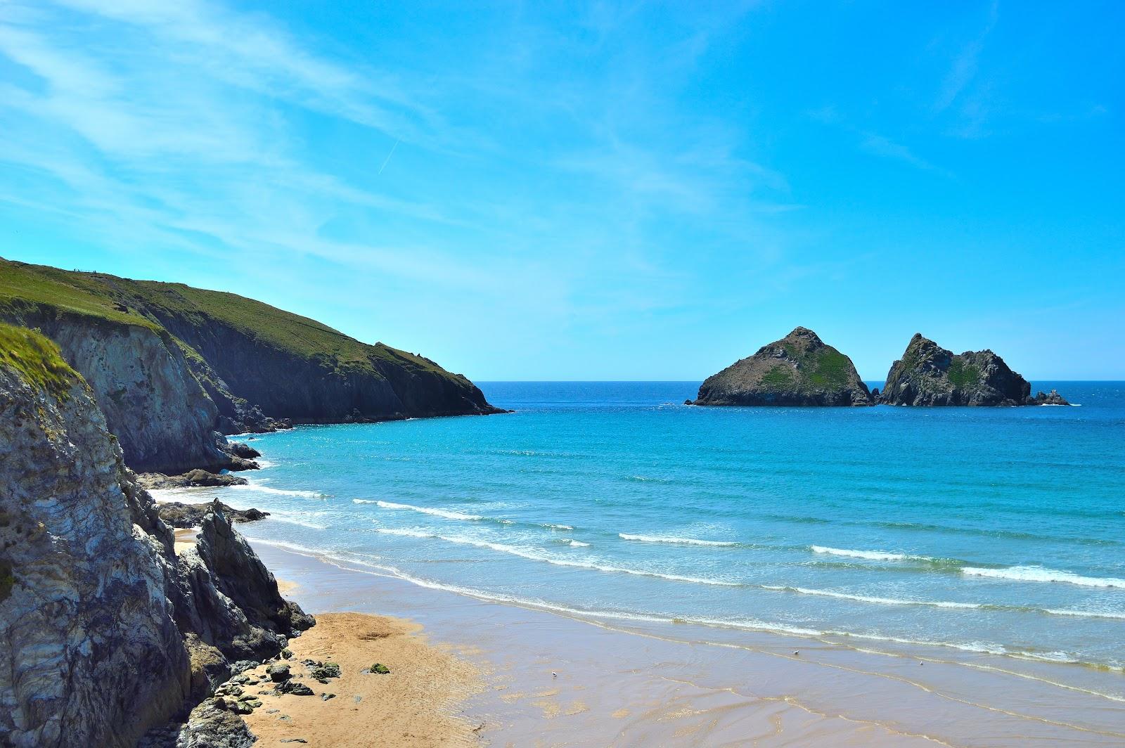 Sandee Howwell Bay Beach
