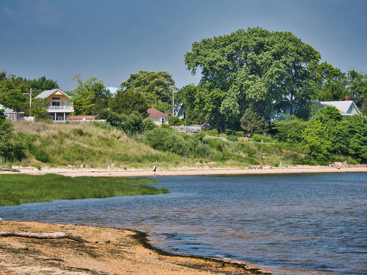 Sandee - Cliffwood Beach Waterfront Park