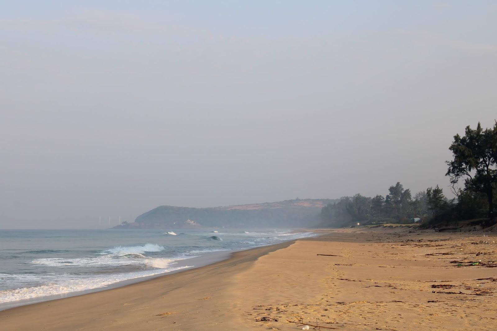 Sandee - Mithbav Beach