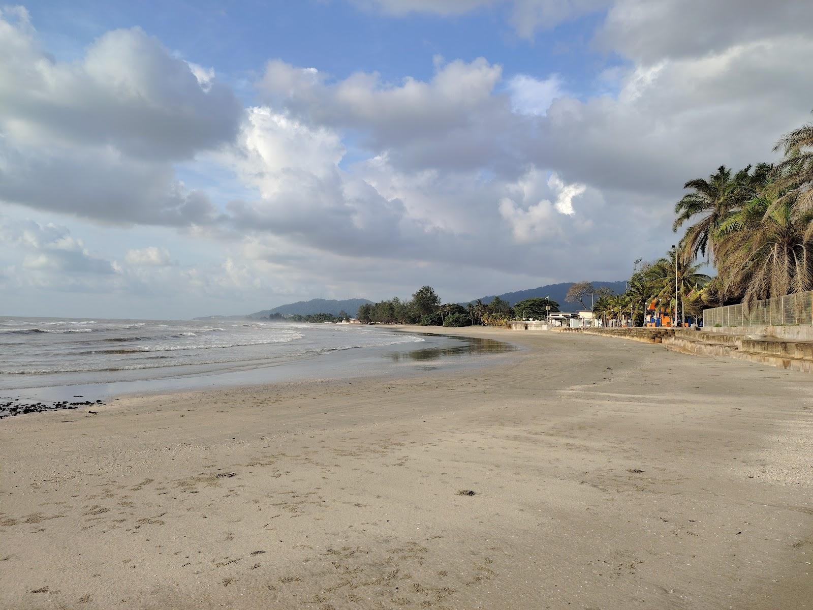 Sandee Pantai Batu Hitam