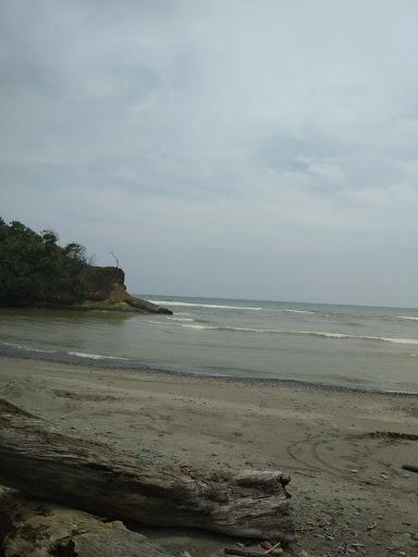 Sandee Pantai Mengkudum Photo