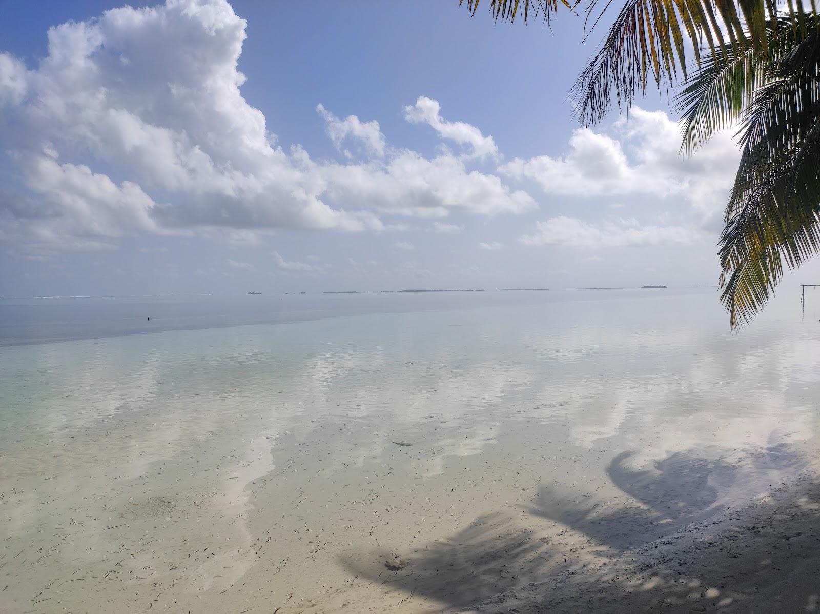 Sandee Vaadhoo North Beach Photo