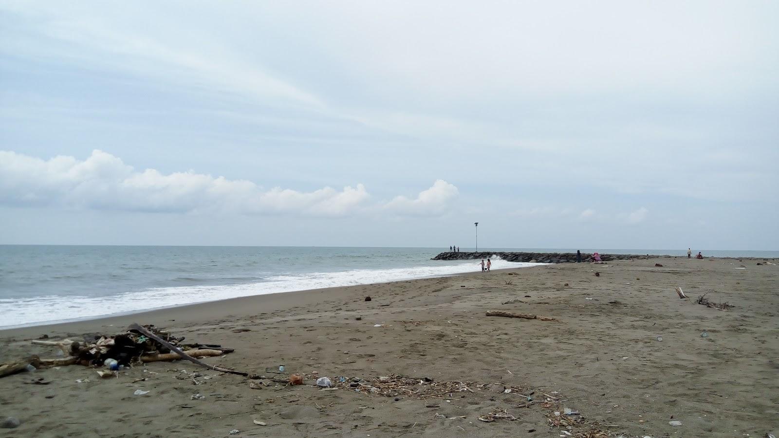 Sandee Pantai Kuala Jangka