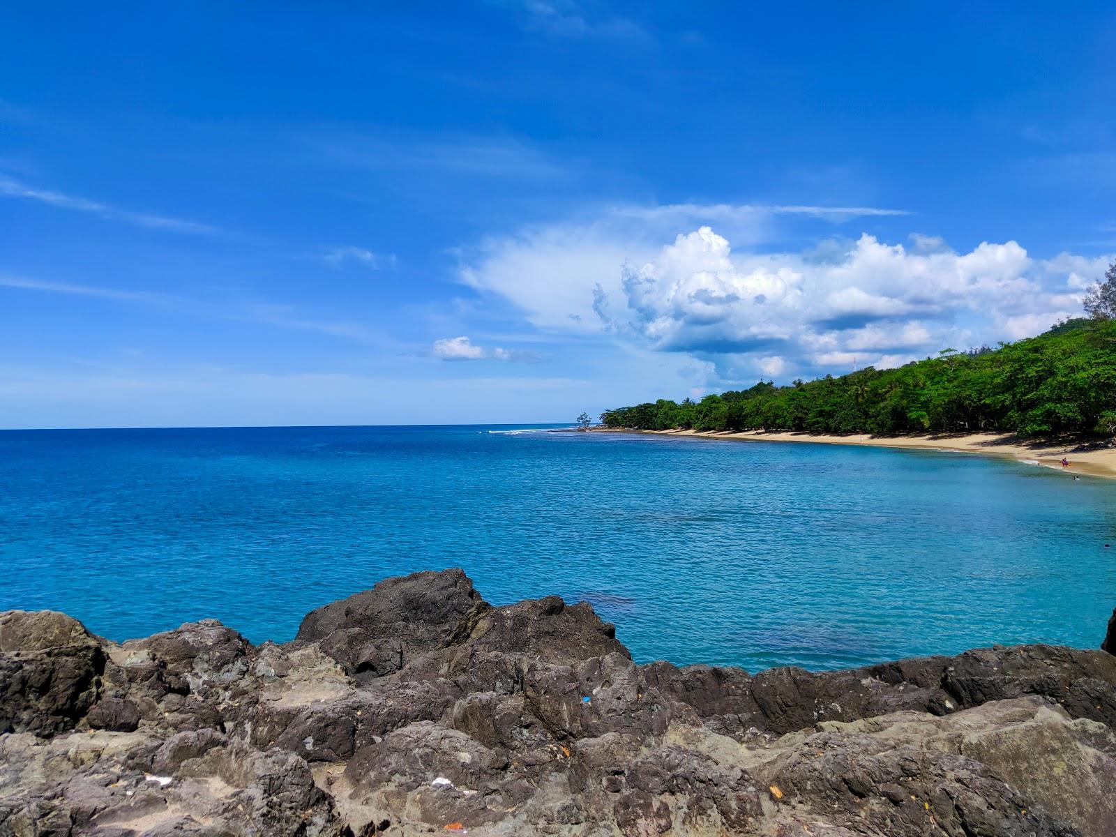 Sandee Pantai Tanjung Batu, Sorong