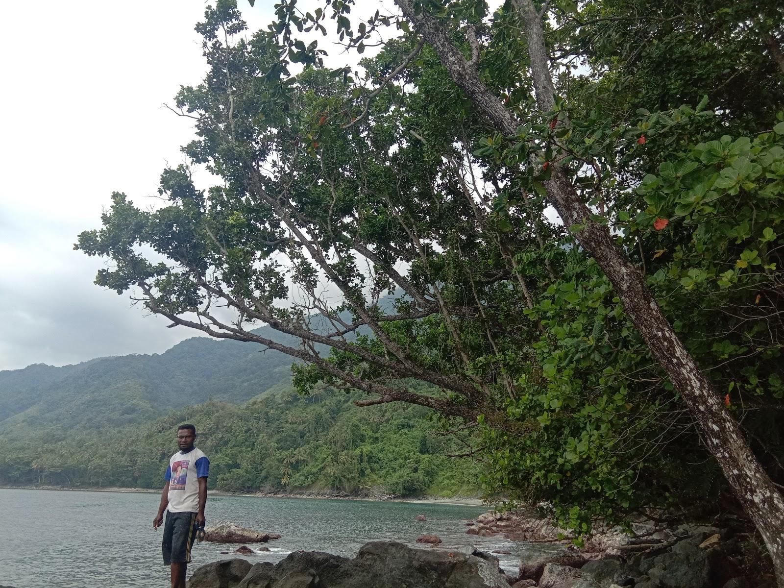 Sandee Pantai Aiwasi Photo