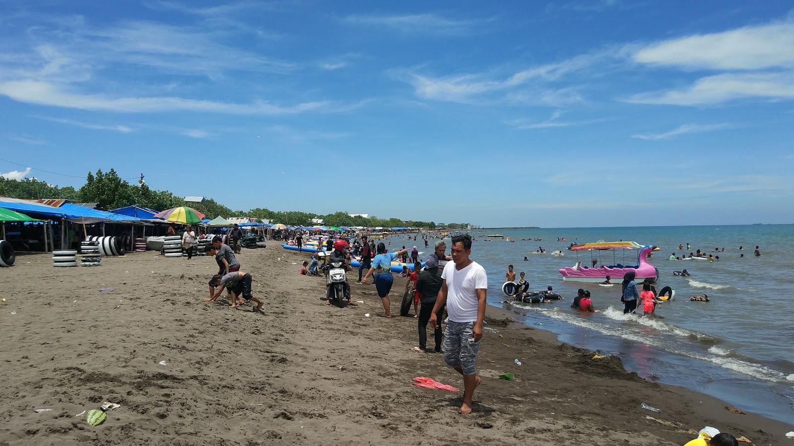 Sandee Pantai Tanjung Bayang Photo