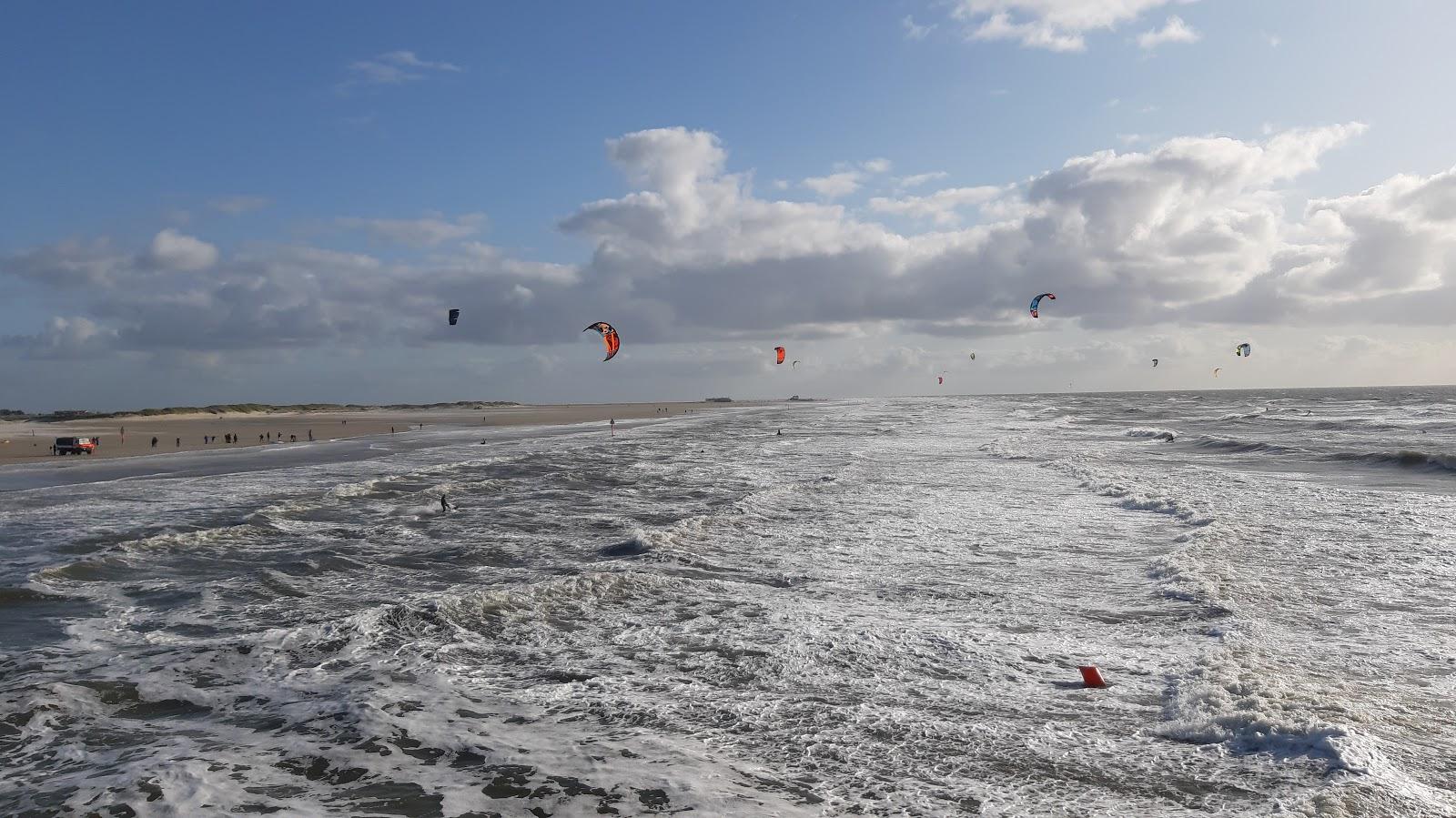 Sandee Kiten Am Strand