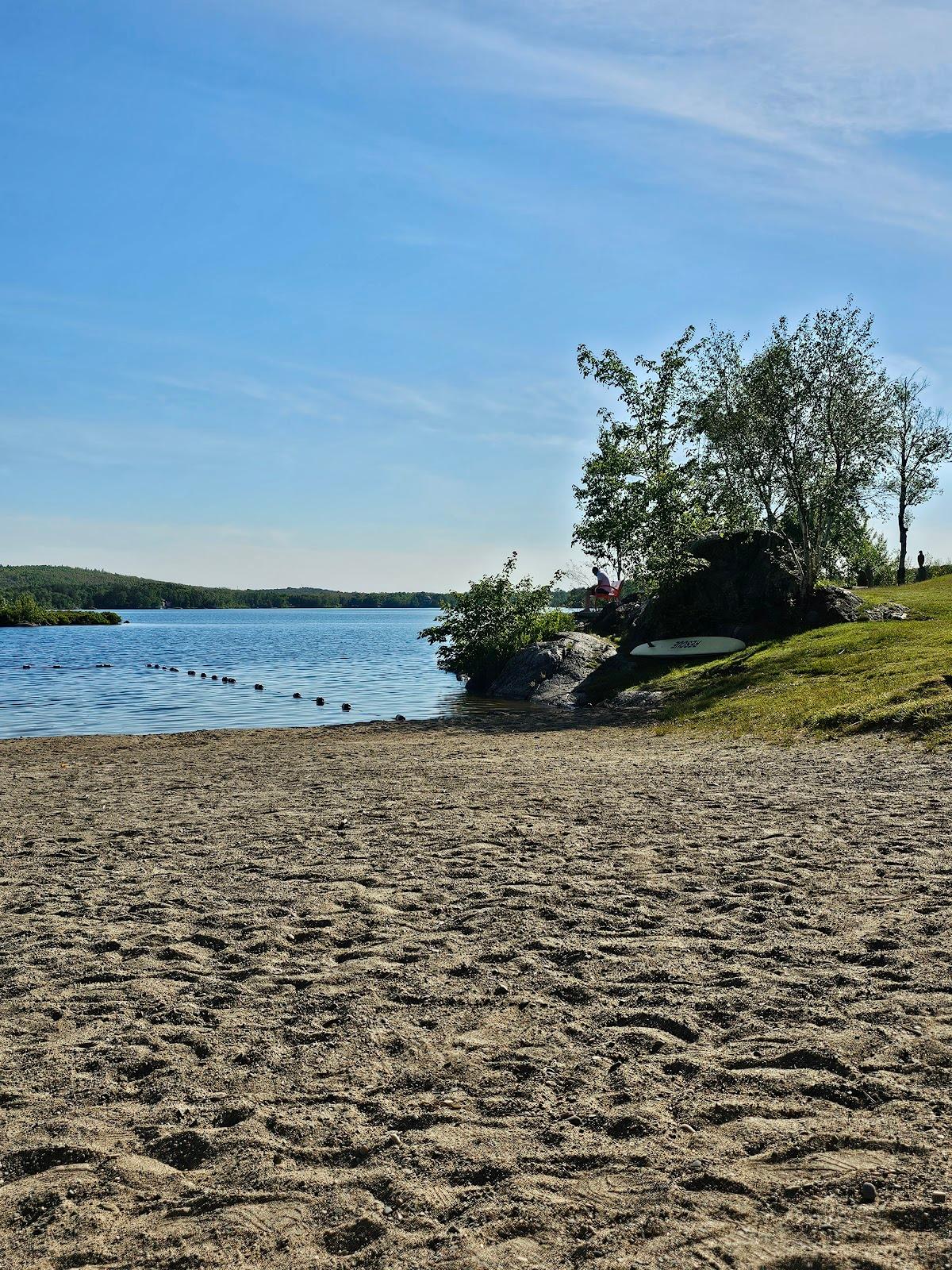 Sandee Kalmo Beach